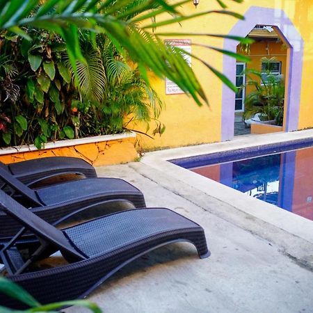 Weary Traveler Hostel Tulum Exterior photo
