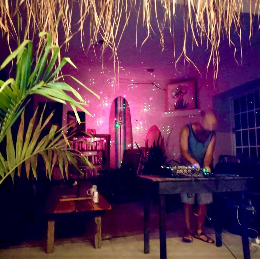 Weary Traveler Hostel Tulum Exterior photo